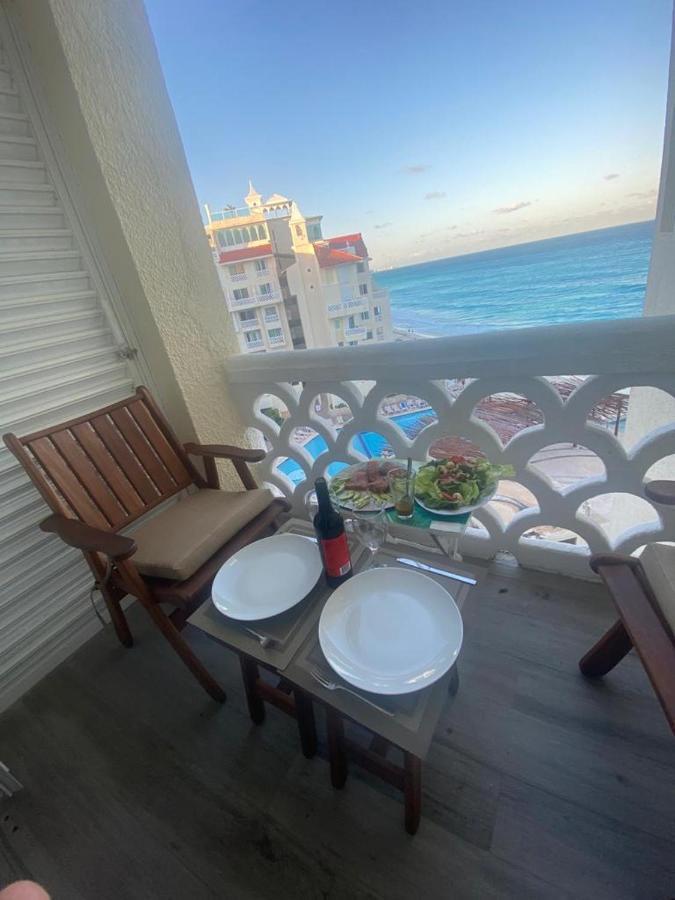 Capitan Suites Sea View Cancun Exterior photo